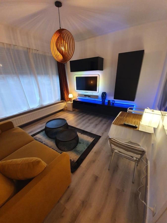 Cosy Corner In Quiet Suburb - All Cars Allowed 안트베르펜 외부 사진